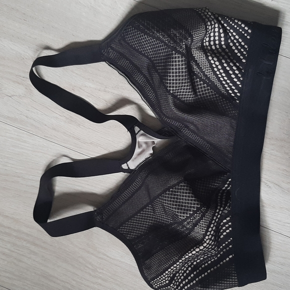 lululemon athletica Other - Lululemon bra e34